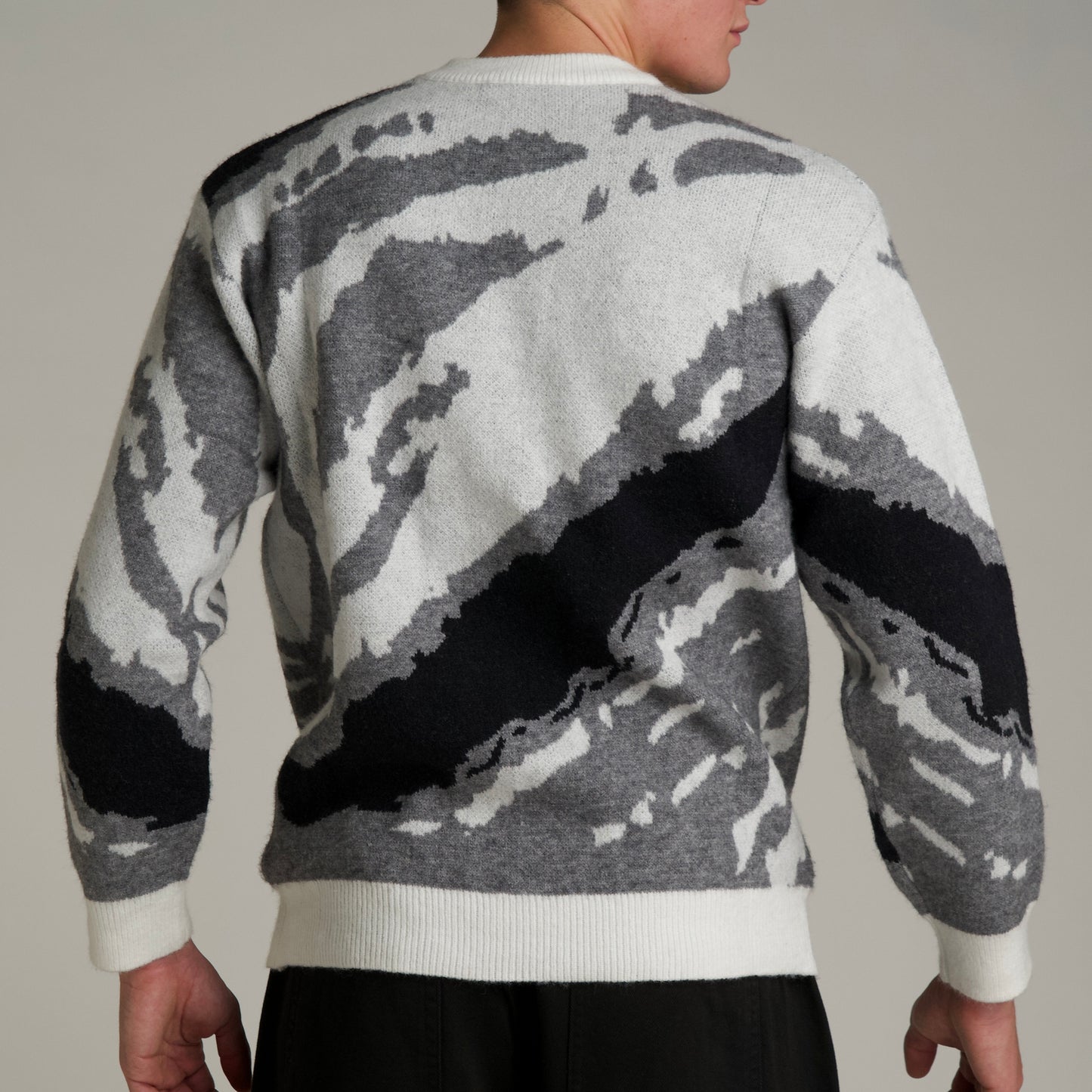 Zebra Vibe Pullover White