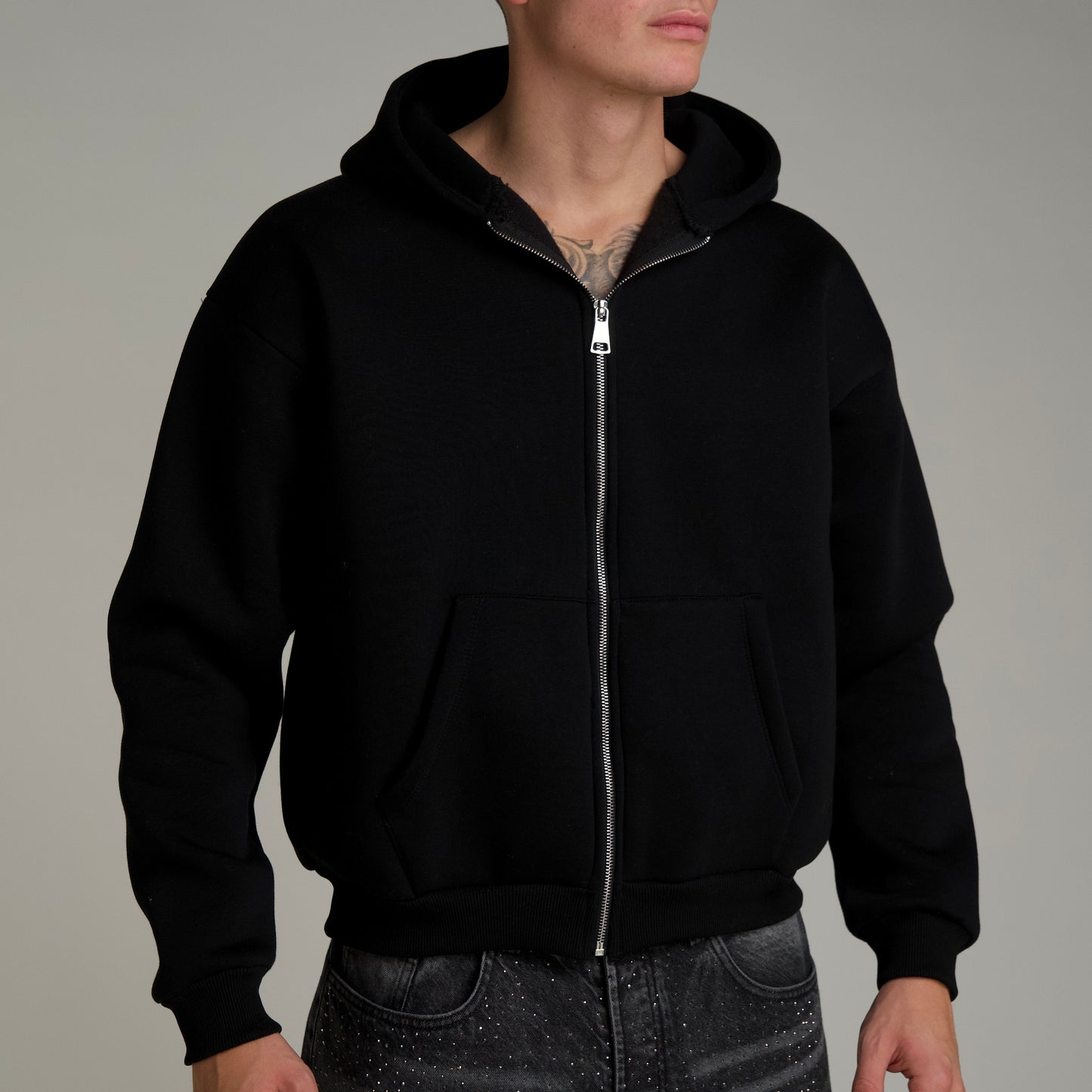 Essential Boxy Zip Black