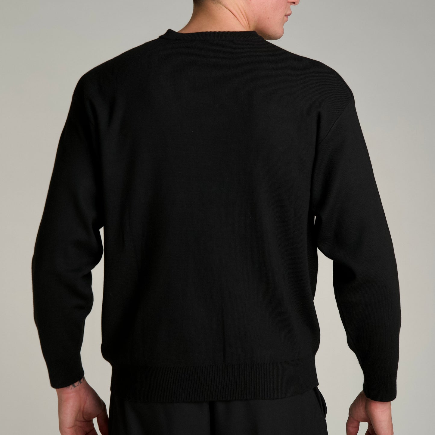Pullover Essential Black